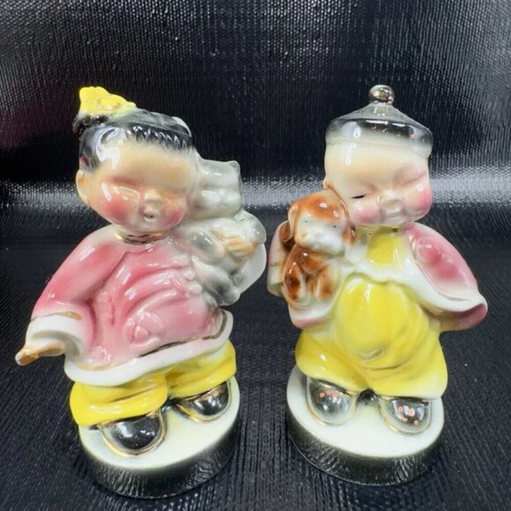 Josef Originals Wee Ling Chinese Girl With Cat‎ And Boy With Dog Figurine Set 2